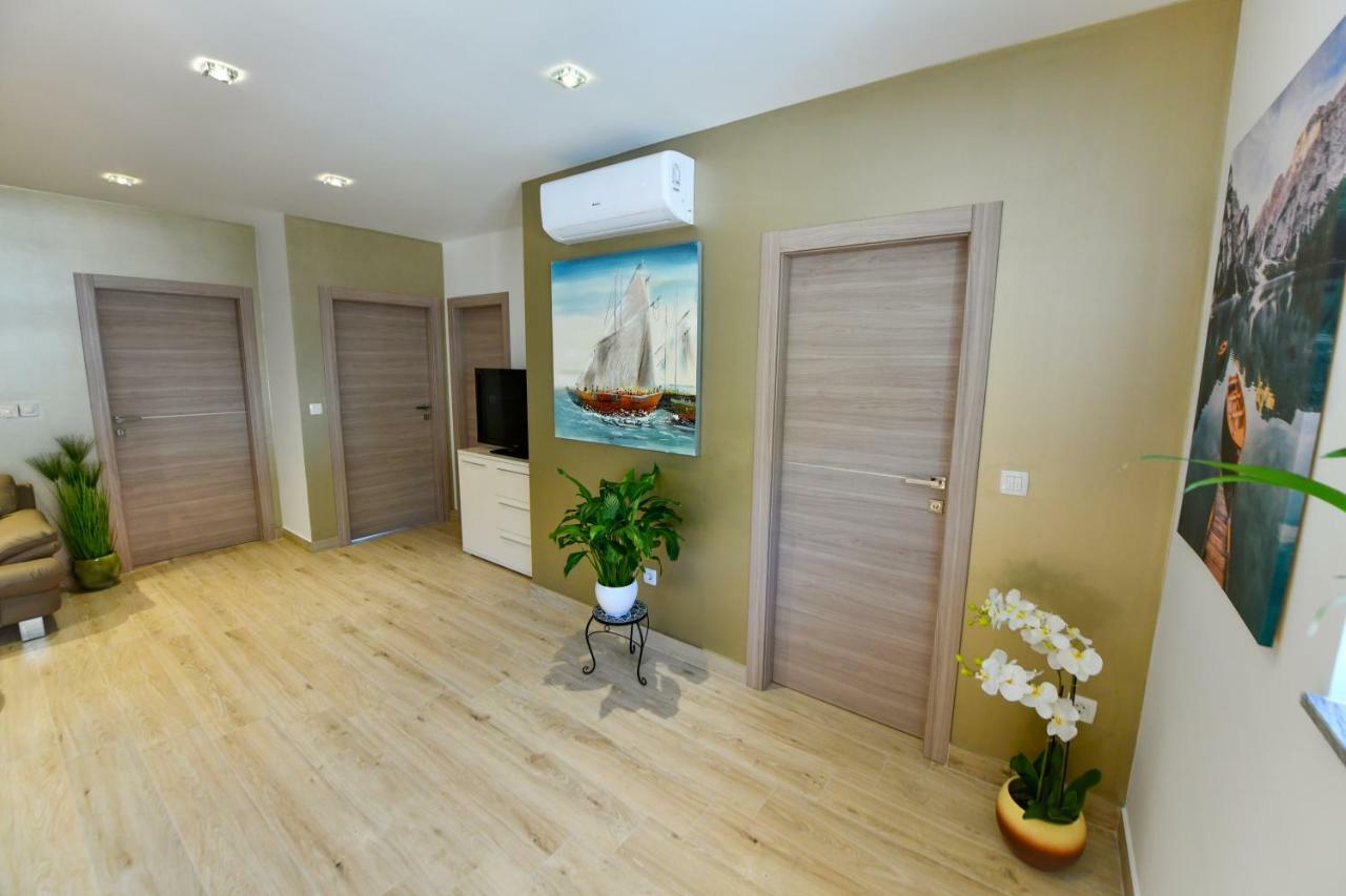 Cambi Lux Apartment Otok  Exterior photo